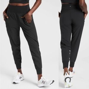 Athleta Distance Jogger Black Size XXS